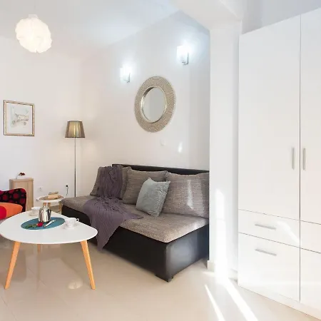 别墅 Spacious In Kastel Stafilic With Pool *